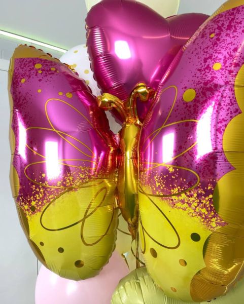 Сердце "Весна" с бабочками