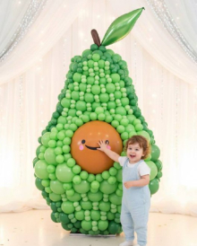 Огромное Авокадо