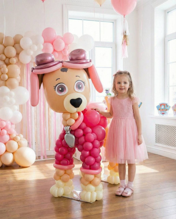 Собачка в розовой кофте