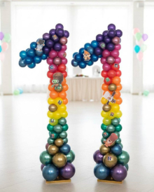 Цифра одиннадцать в стиле игры Zooba 