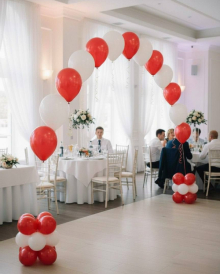 Гелиевая цепочка из шаров