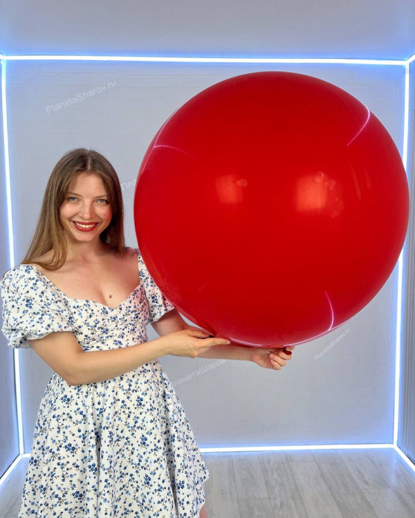 Большие красные шары