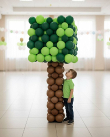 Дерево Майнкрафт из шаров