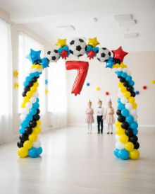 Футбольная арка из шаров