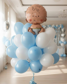 Облако шаров с малышом