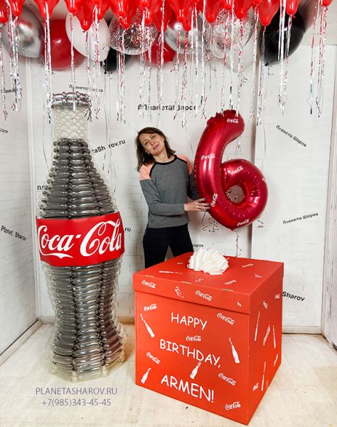 Кока кола из шаров