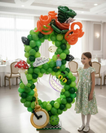 Цифра на тему Алиса в стране чудес