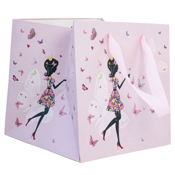 Пакет бум Девушка 20х20х20см