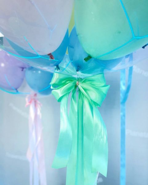 Баблс с шарами макарунс