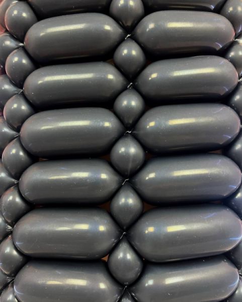 Девушка из шаров