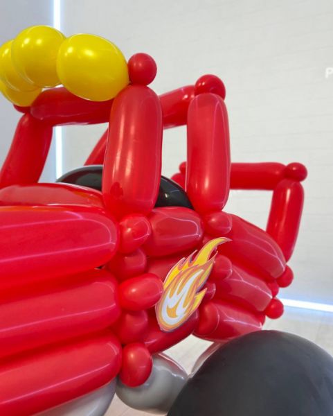 Джип с глазками