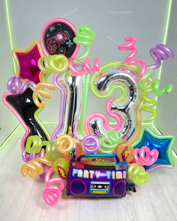 Воздушные шары в стиле дискотеки 90х