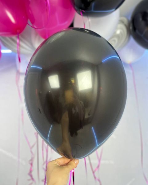 Розово черные стильные шары