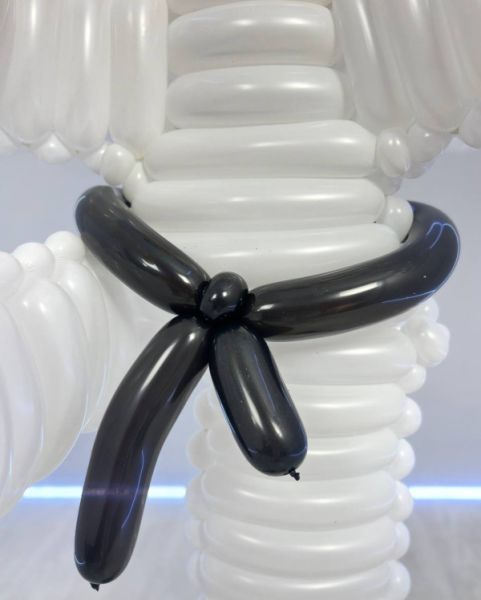 Каратист из воздушных шаров