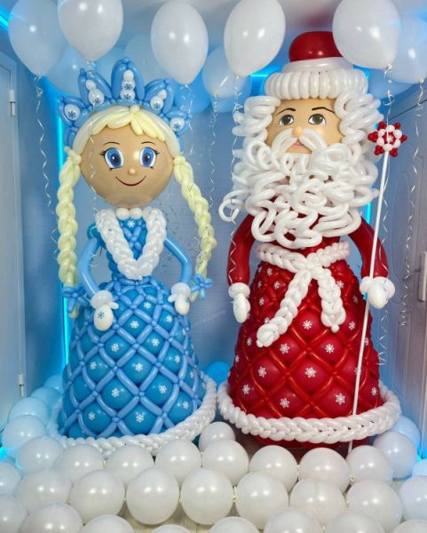 Фигуры дедушки мороза и снегурочки