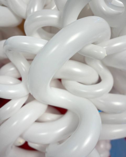 Фигуры дедушки мороза и снегурочки