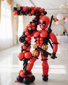 Цифра в стиле Красный супергерой