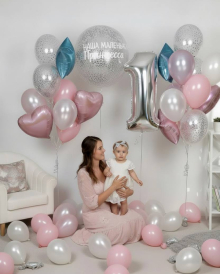 Набор с розово-серебристыми шарами