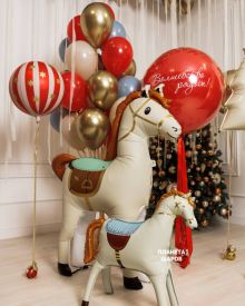 Новогодние шары с лошадками
