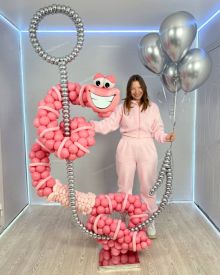 Червяк из воздушных шаров