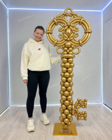 Золотой ключ из шаров