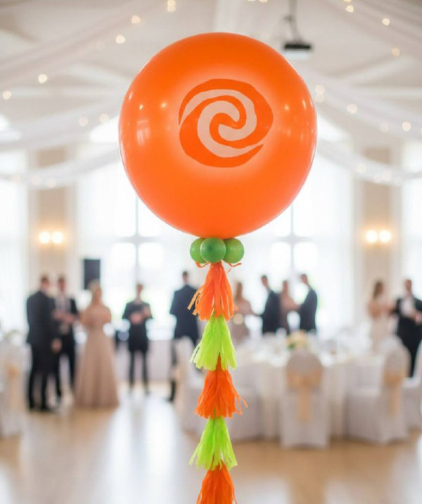 Большой шар с логотипом