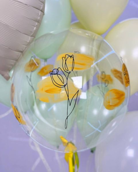 Фонтан из шаров на 8 марта